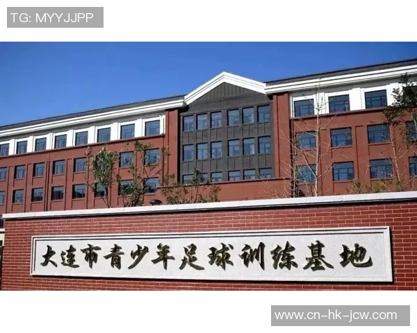 大连足球辉煌历史与荣誉成就的回顾与展望 大连足球辉煌历史与荣誉成就的回顾与展望